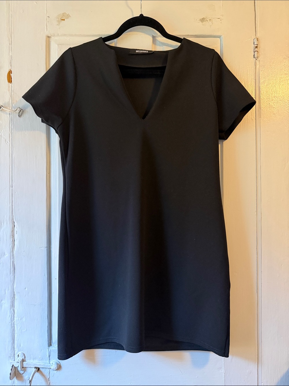 Misguided Classic Black V-Neck Short Sleeve Shift Dress